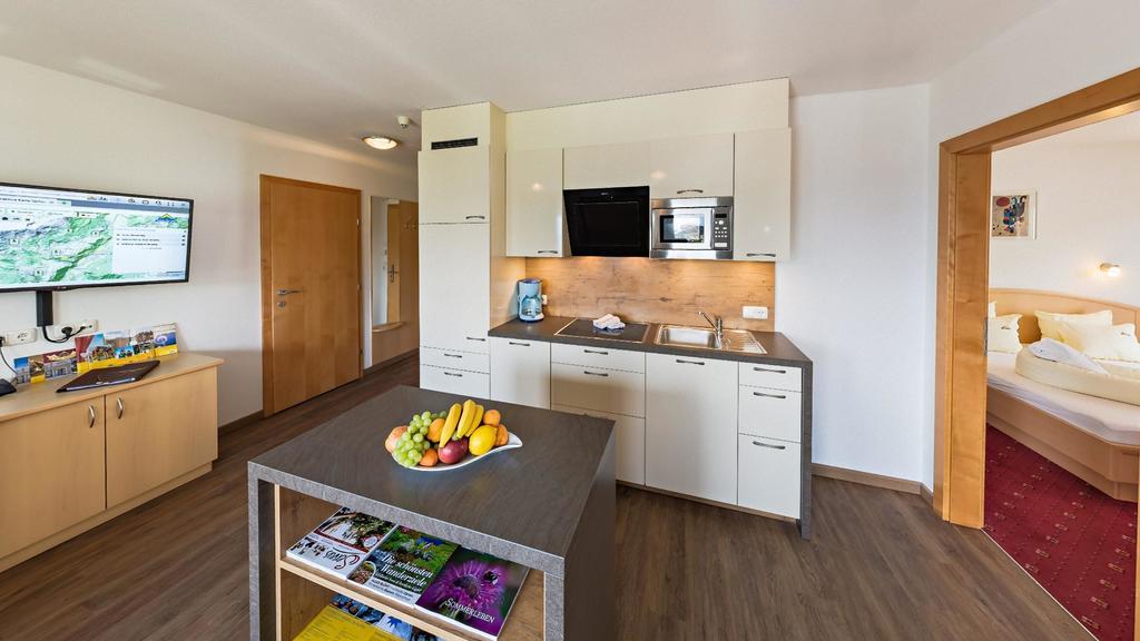 Apart-Hotel Bergkoenig Фис Екстериор снимка