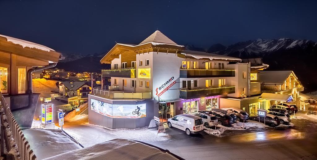 Apart-Hotel Bergkoenig Фис Екстериор снимка