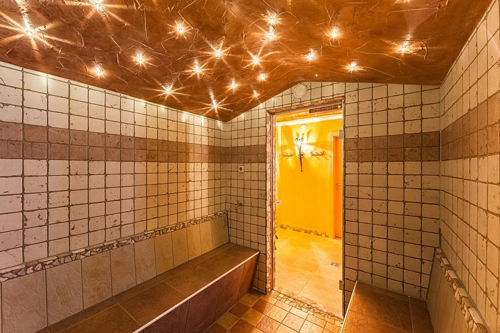 Apart-Hotel Bergkoenig Фис Екстериор снимка