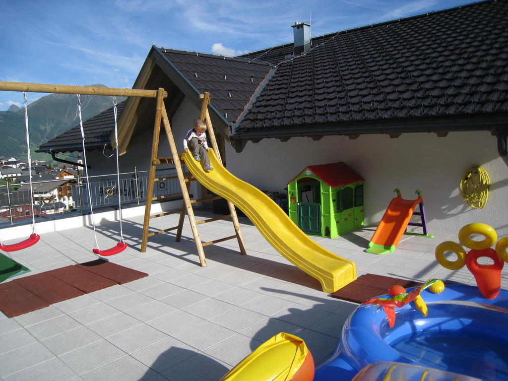 Apart-Hotel Bergkoenig Фис Екстериор снимка